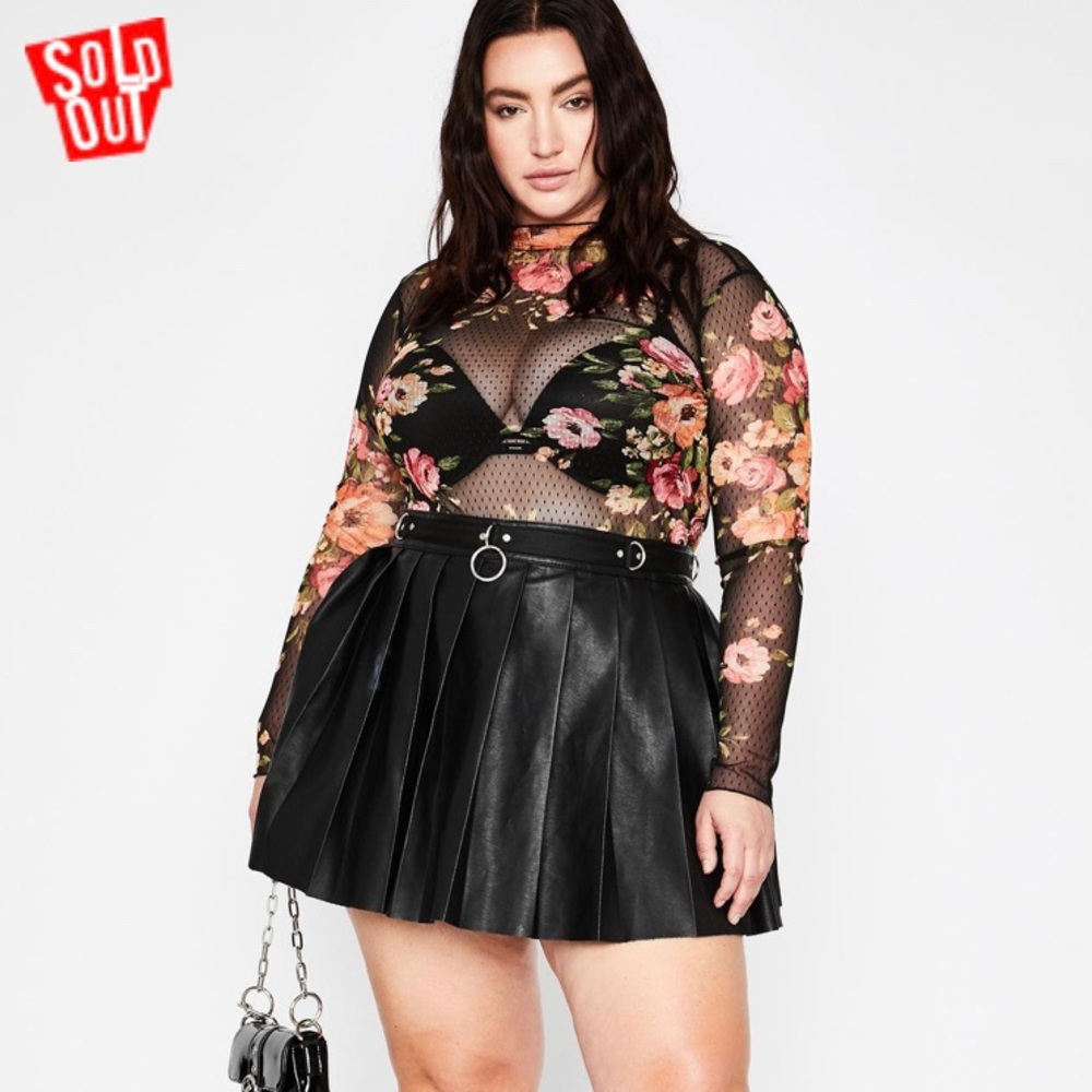 Dolls Kill-BB GIMME ROMANCE MESH TOP